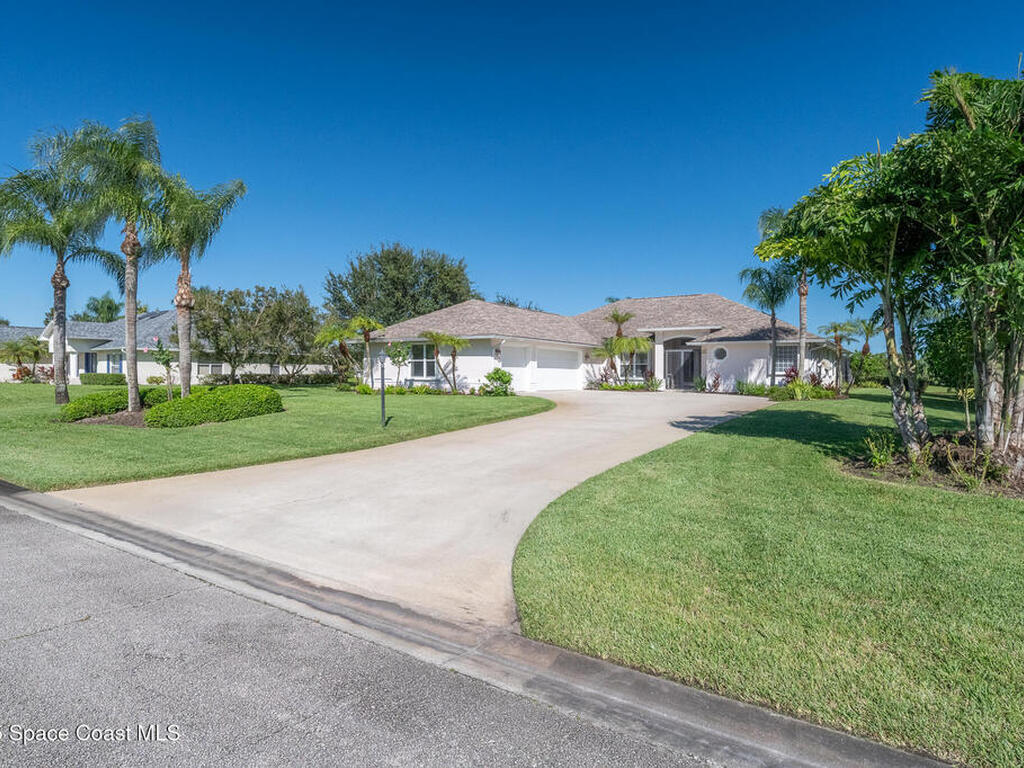 1519 Eagles Circle, Sebastian, FL 32958