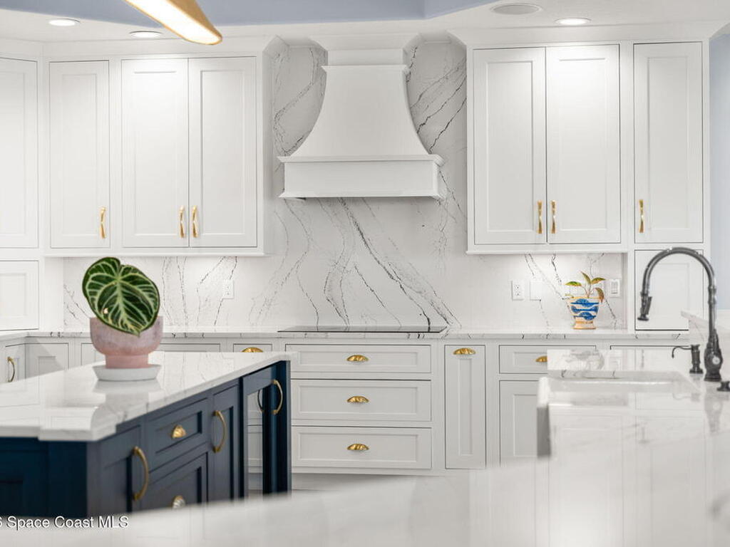 1465 S Harbor City Boulevard, Melbourne, FL 32901