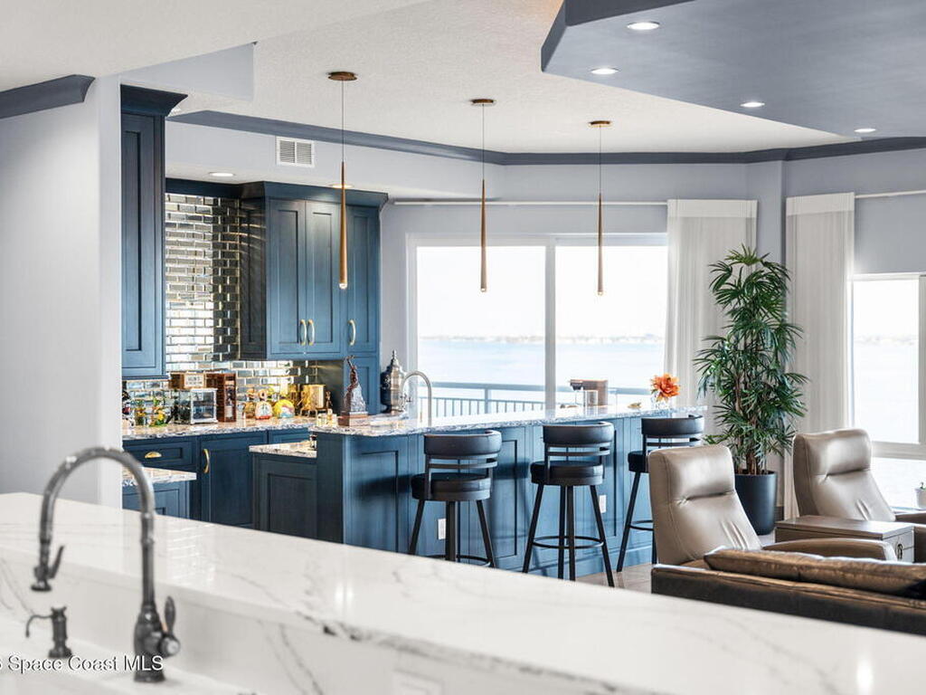 1465 S Harbor City Boulevard, Melbourne, FL 32901