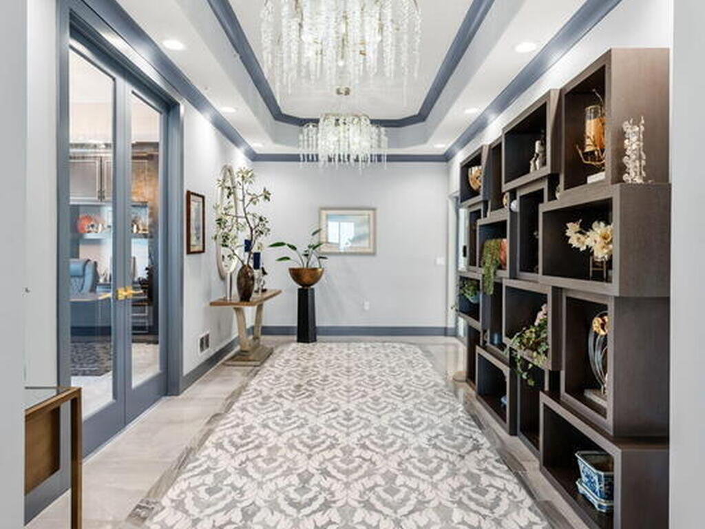 1465 S Harbor City Boulevard, Melbourne, FL 32901