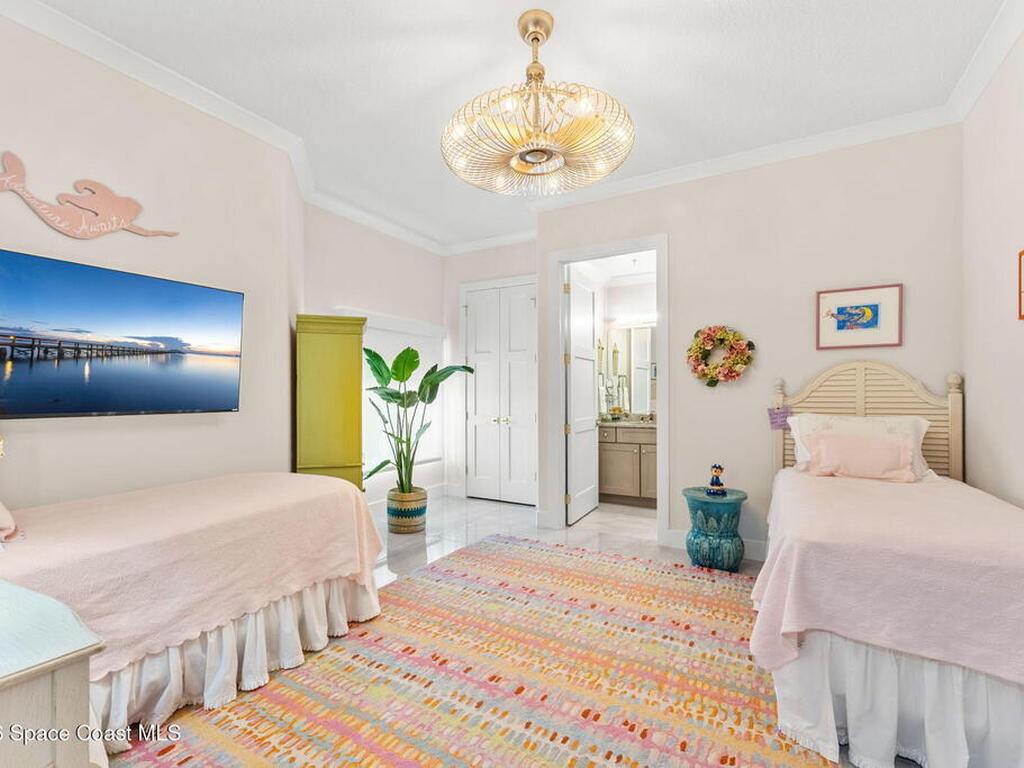 1465 S Harbor City Boulevard, Melbourne, FL 32901