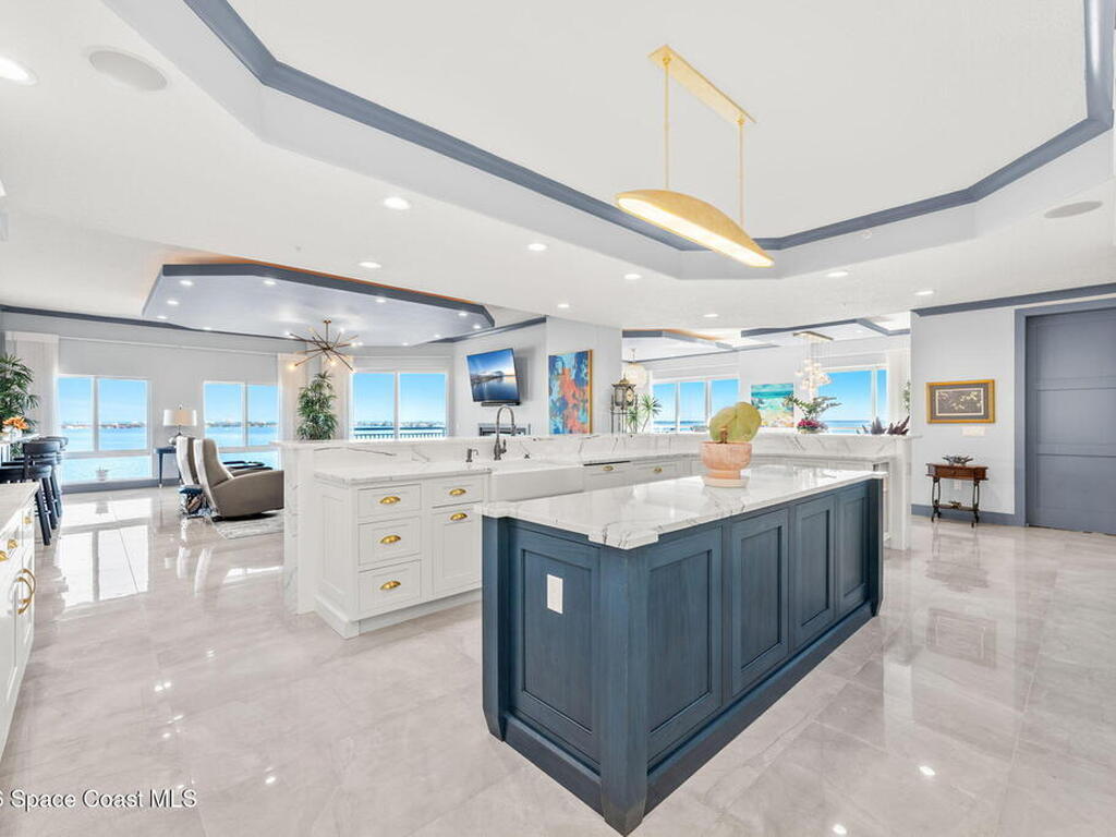 1465 S Harbor City Boulevard, Melbourne, FL 32901