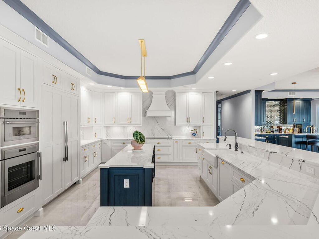 1465 S Harbor City Boulevard, Melbourne, FL 32901