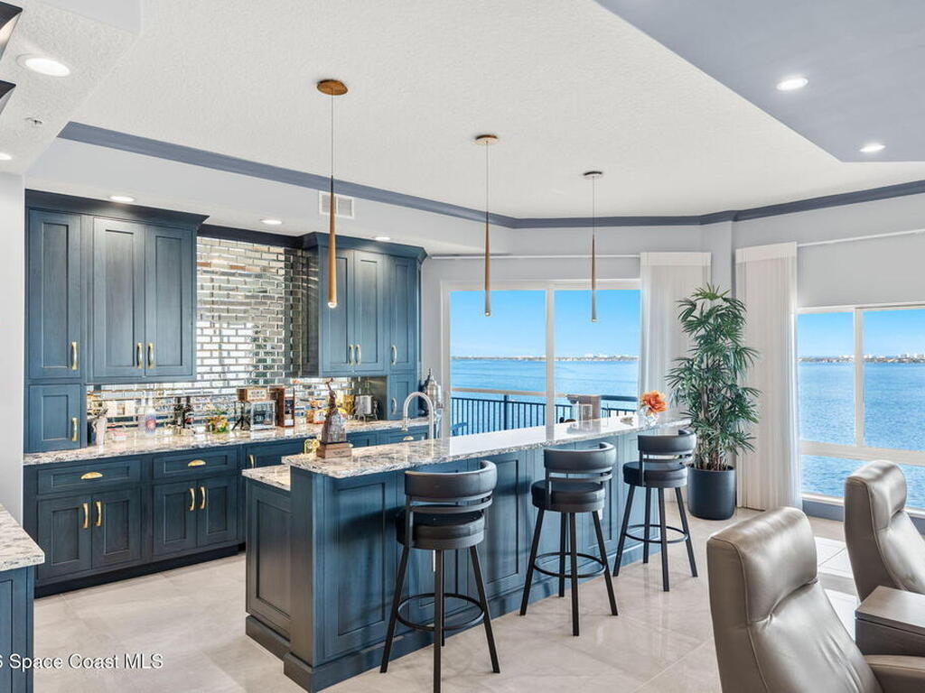 1465 S Harbor City Boulevard, Melbourne, FL 32901