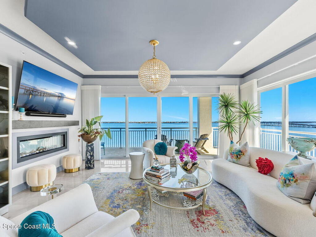 1465 S Harbor City Boulevard, Melbourne, FL 32901