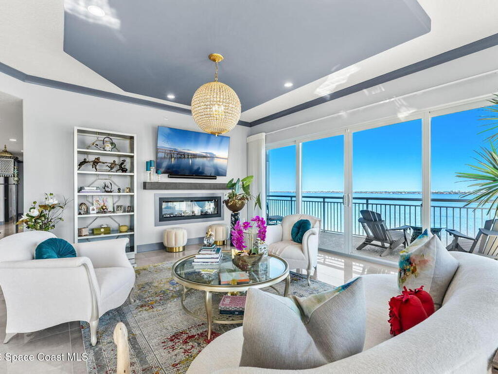 1465 S Harbor City Boulevard, Melbourne, FL 32901