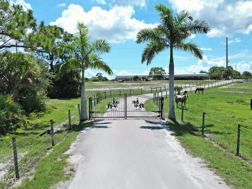 4850 Old Dixie Highway, Grant-Valkaria, FL 32949