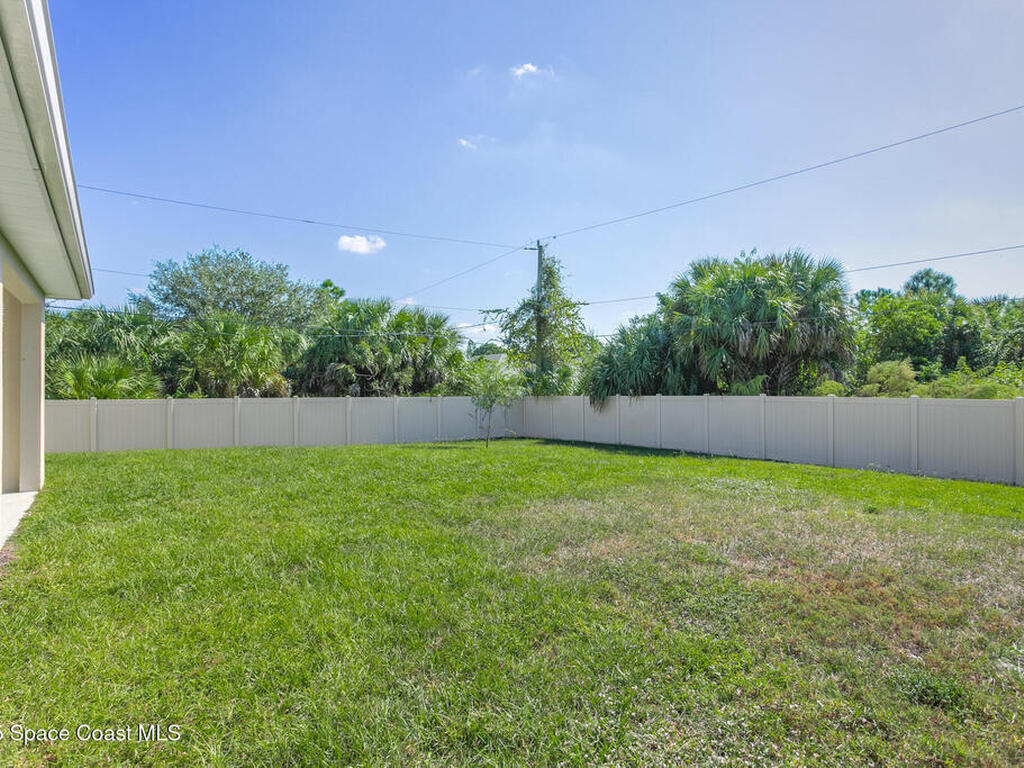 612 Osmosis Drive, Palm Bay, FL 32908