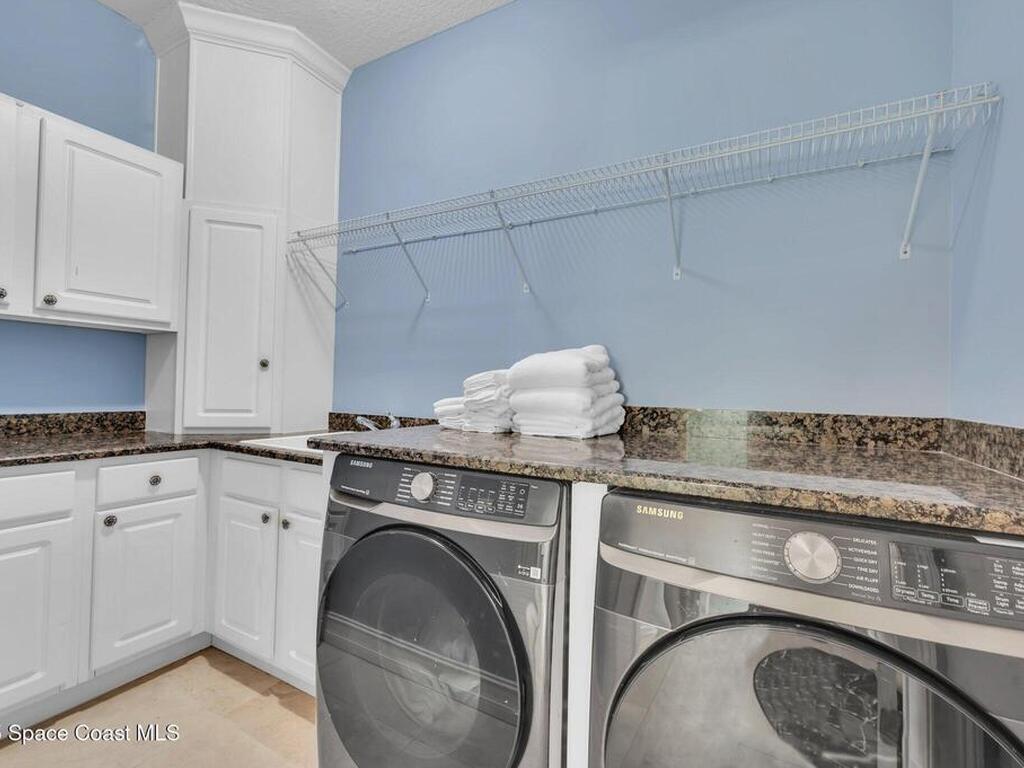 7 Cove View Court, Cocoa Beach, FL 32931