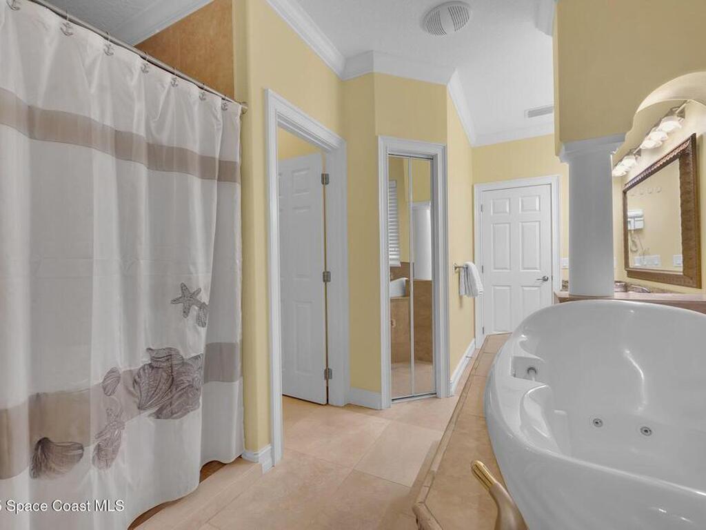 7 Cove View Court, Cocoa Beach, FL 32931