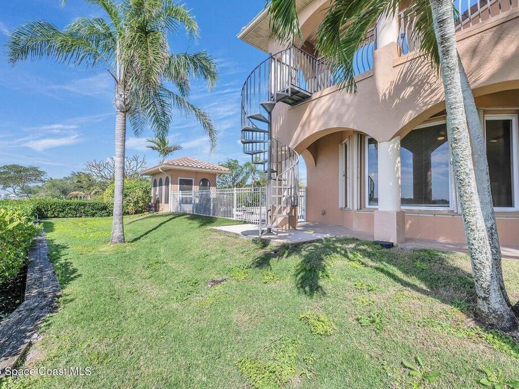 7 Cove View Court, Cocoa Beach, FL 32931