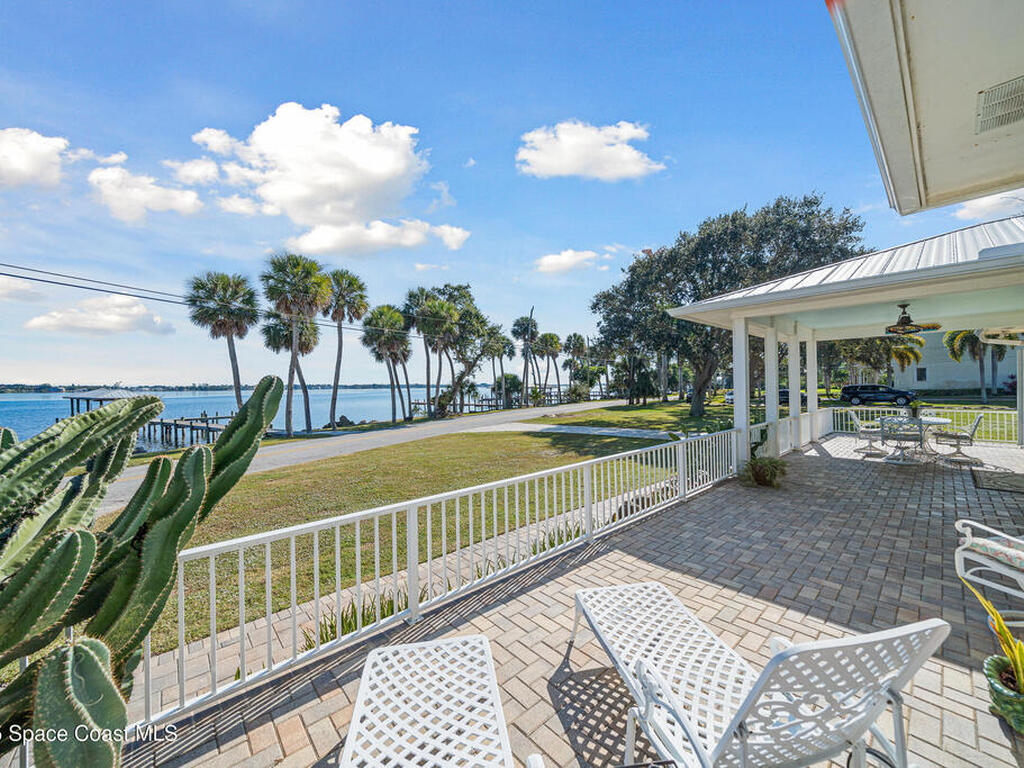 1887 Rockledge Drive, Rockledge, FL 32955