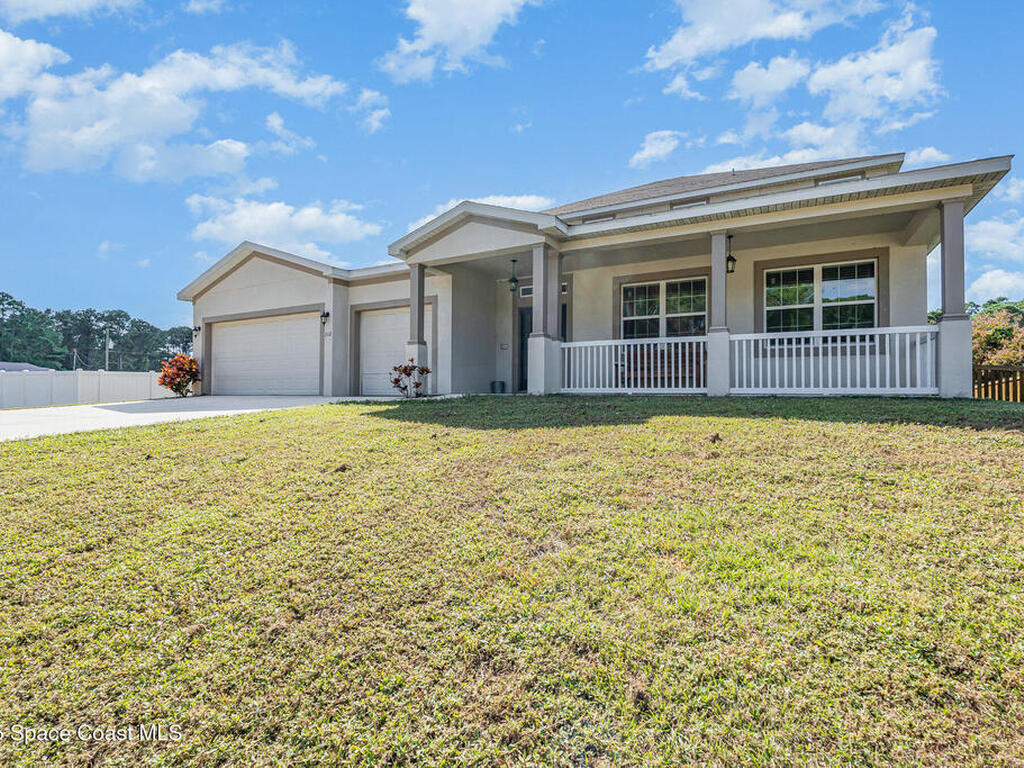 352 Gordon Road, Palm Bay, FL 32907