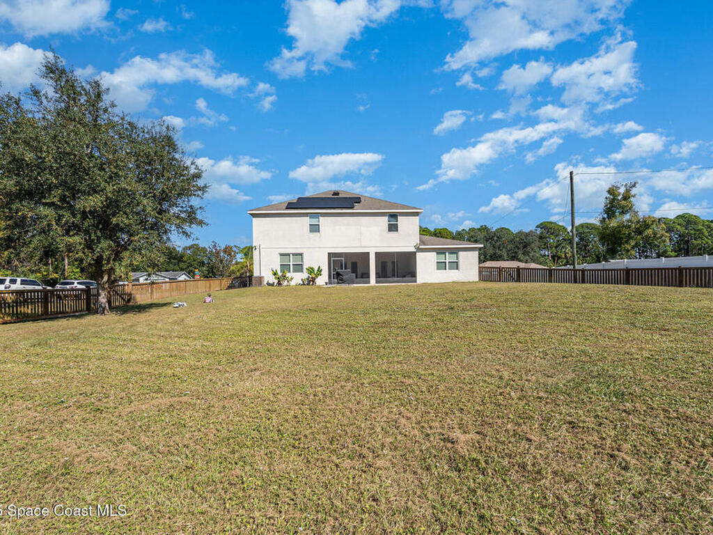 352 Gordon Road, Palm Bay, FL 32907