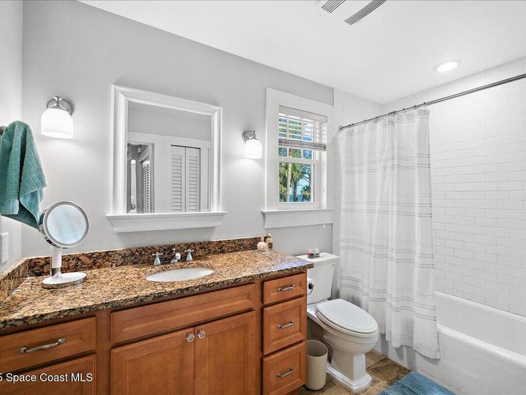 241 N Indian River Drive, Cocoa, FL 32922