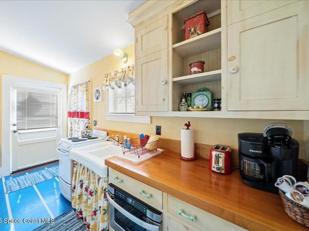 241 N Indian River Drive, Cocoa, FL 32922