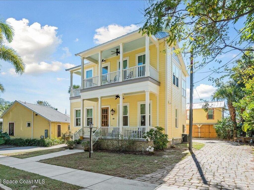 241 N Indian River Drive, Cocoa, FL 32922