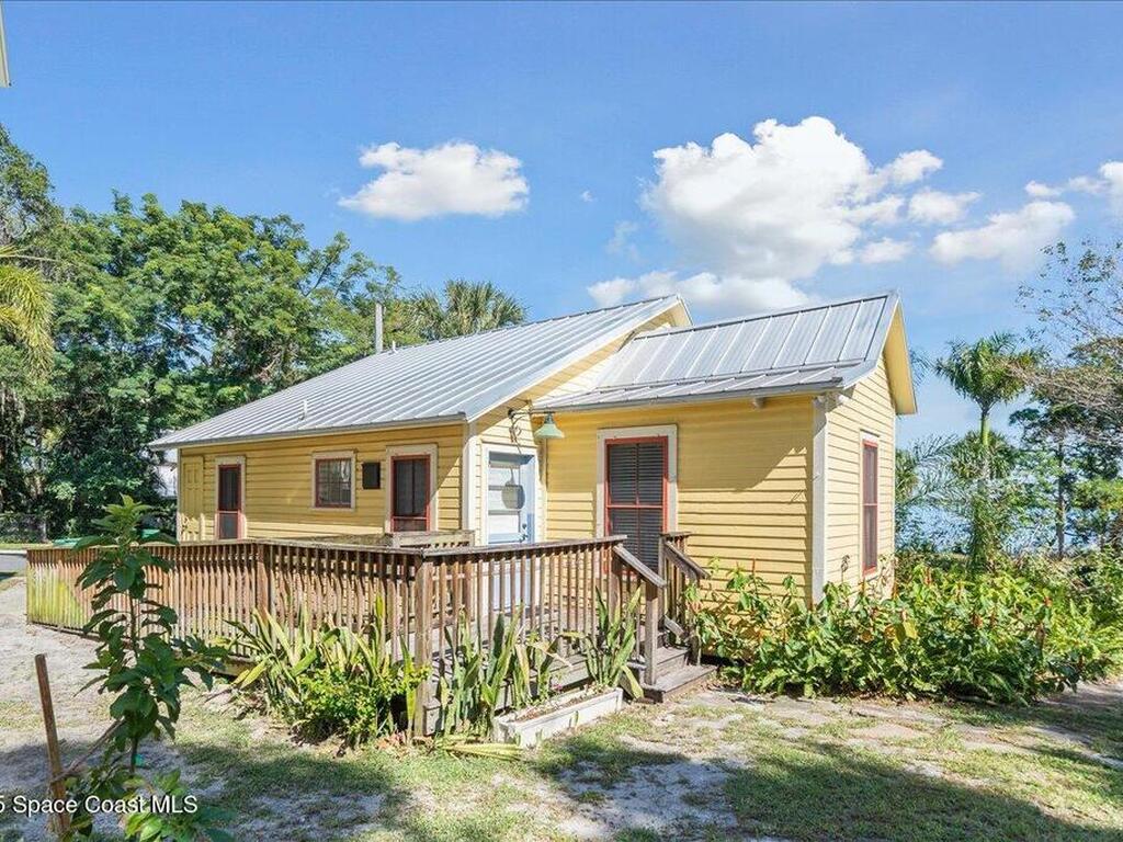 11 Mitchell Street, Cocoa, FL 32922