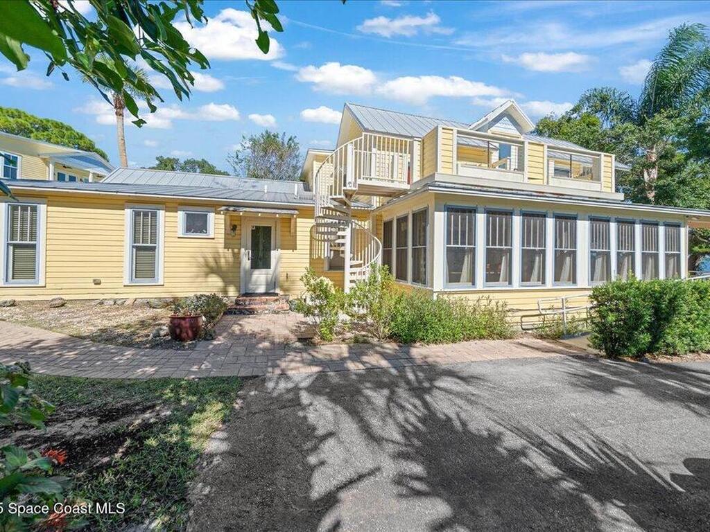 11 Mitchell Street, Cocoa, FL 32922