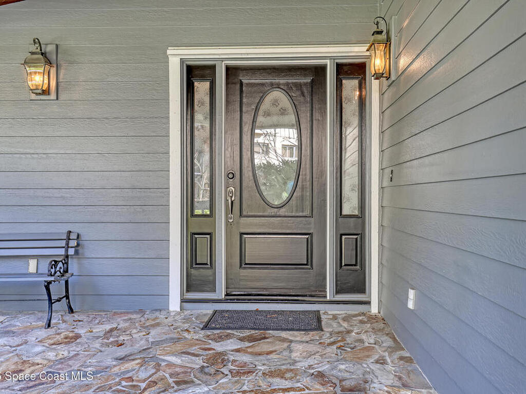 940 W Whitmire Drive, Melbourne, FL 32935