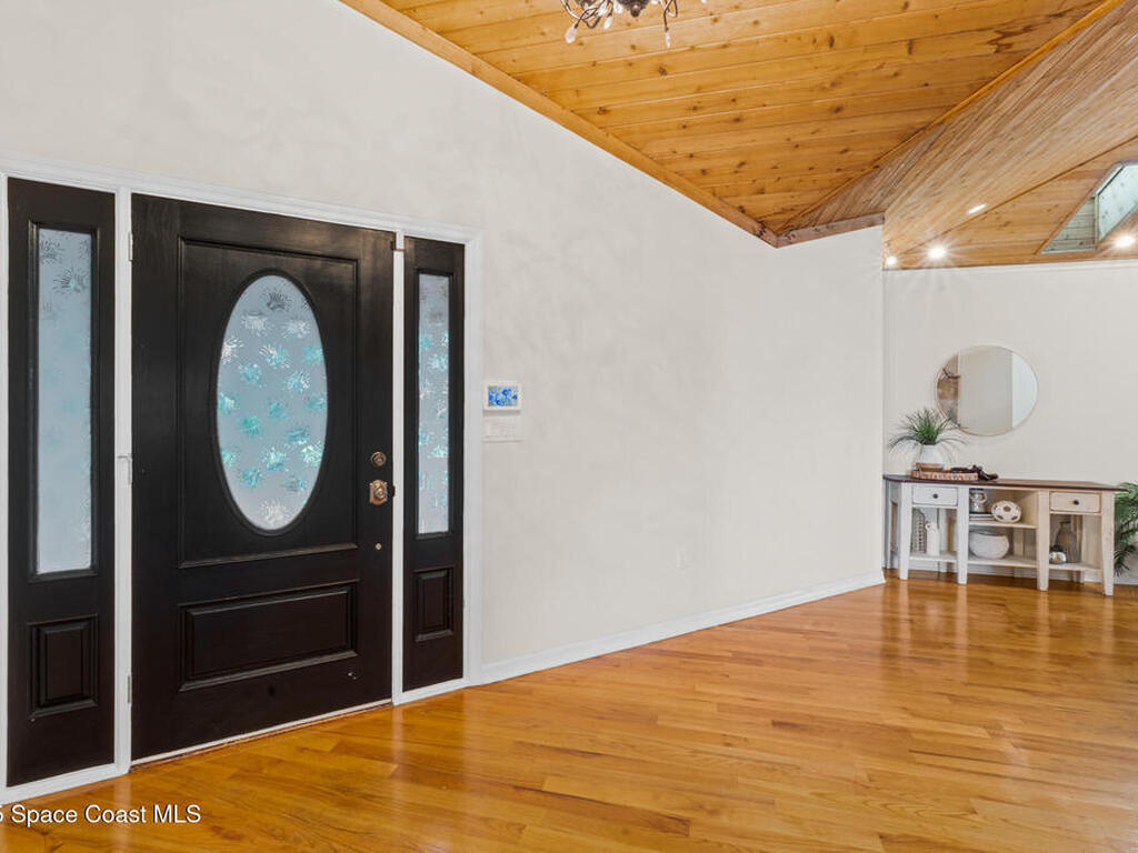 940 W Whitmire Drive, Melbourne, FL 32935