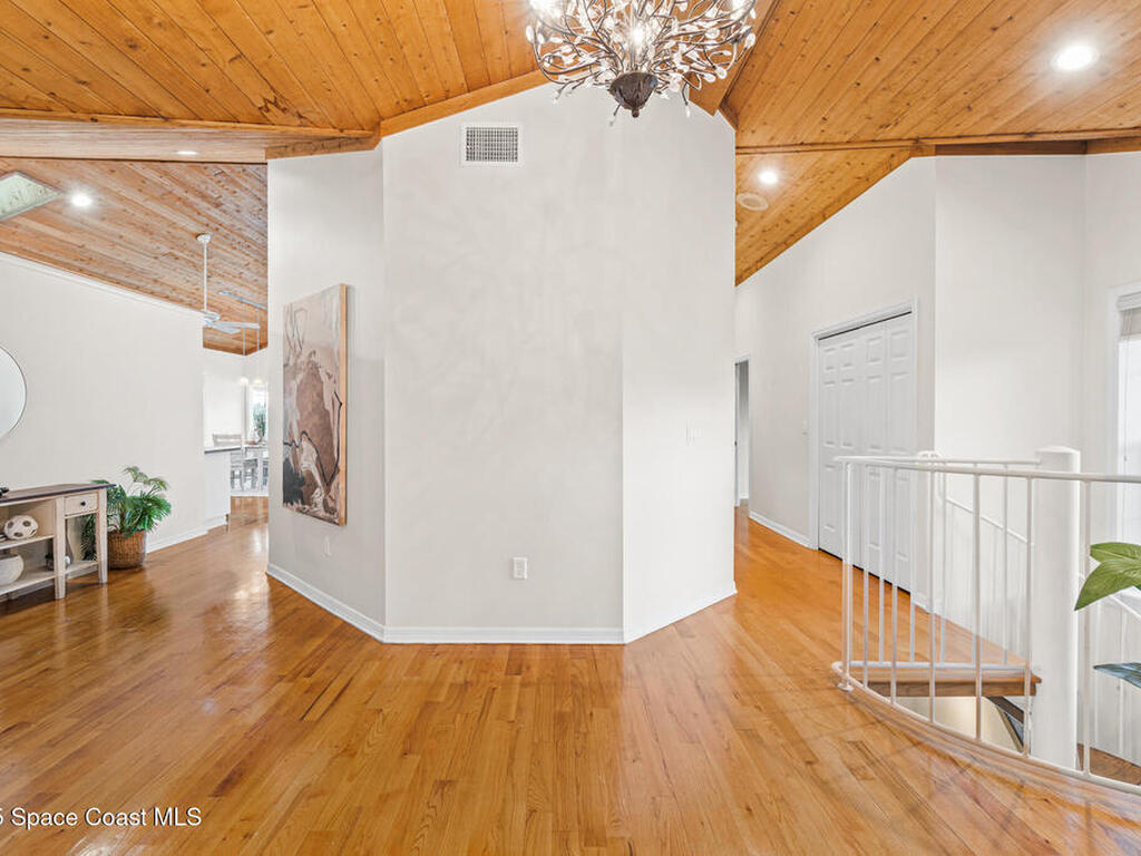 940 W Whitmire Drive, Melbourne, FL 32935