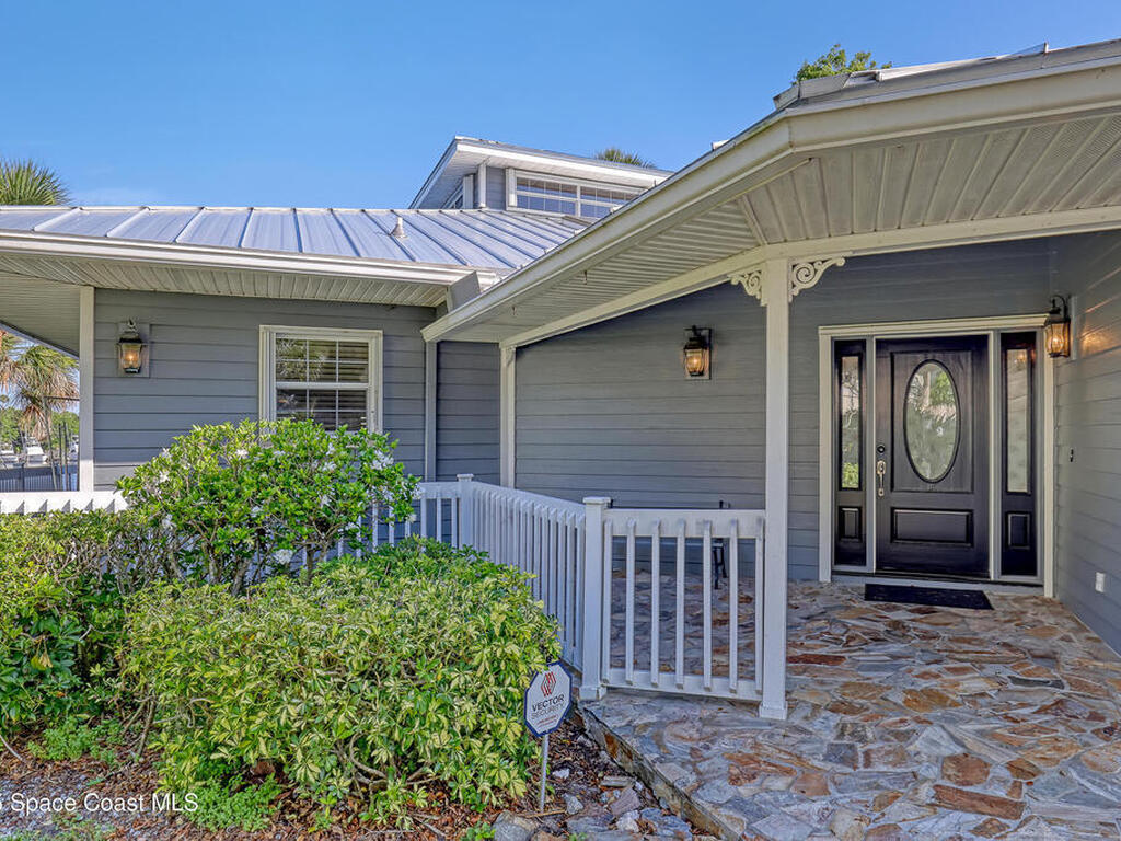 940 W Whitmire Drive, Melbourne, FL 32935