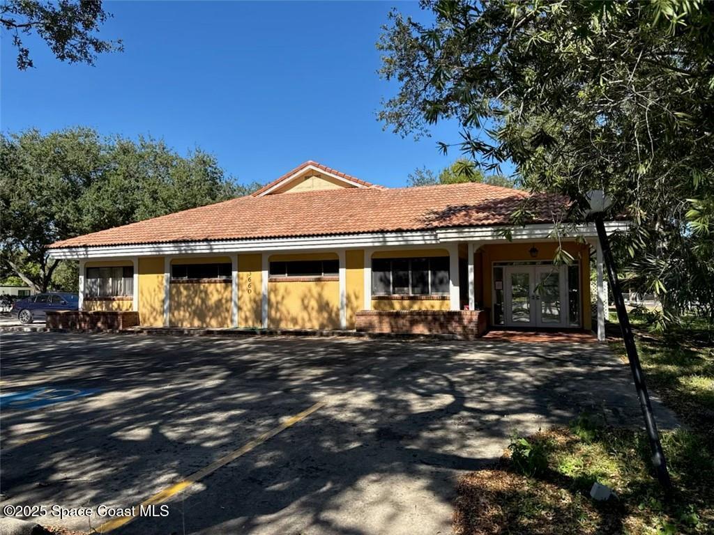 3660 20th Street, Vero Beach, FL 32960