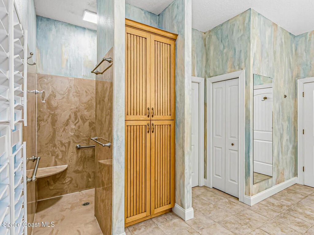 5430 Amy Way, Mims, FL 32754