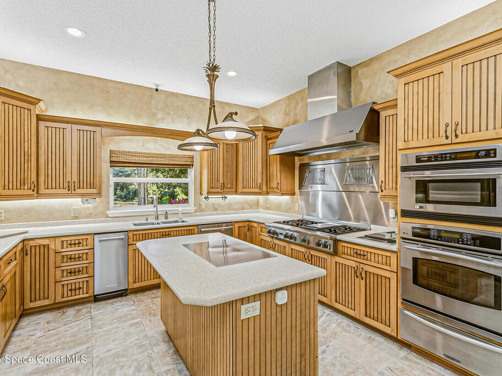 5430 Amy Way, Mims, FL 32754