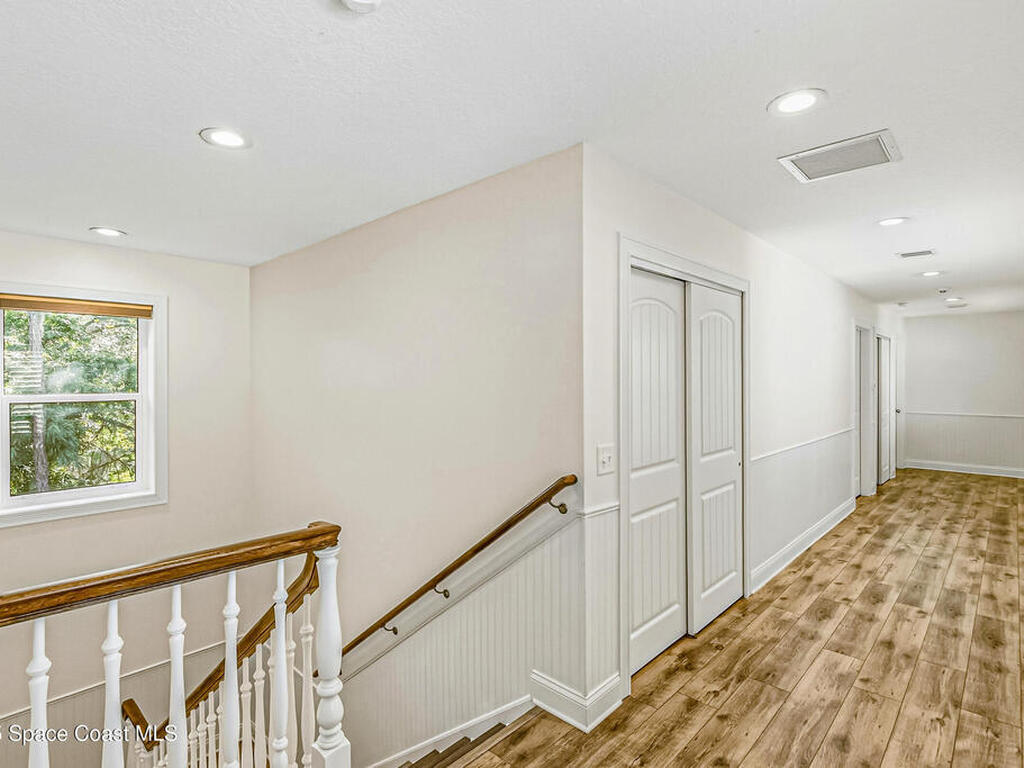 5430 Amy Way, Mims, FL 32754