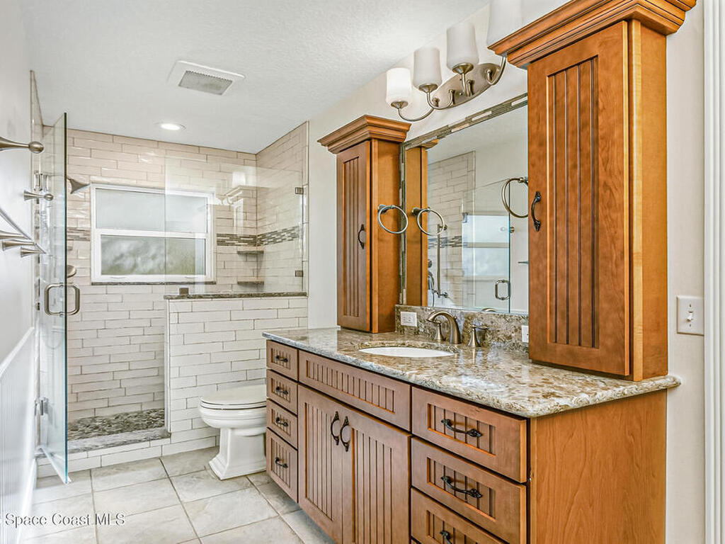 5430 Amy Way, Mims, FL 32754