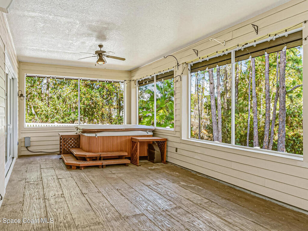 5430 Amy Way, Mims, FL 32754