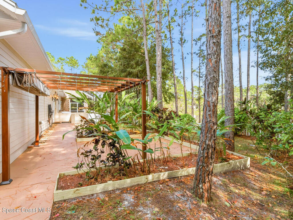 5430 Amy Way, Mims, FL 32754