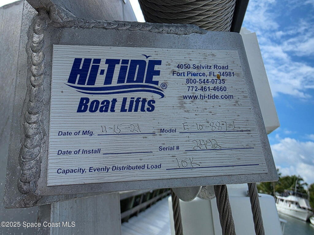 2486 Harbour Cove Drive, Hutchinson Island, FL 34949