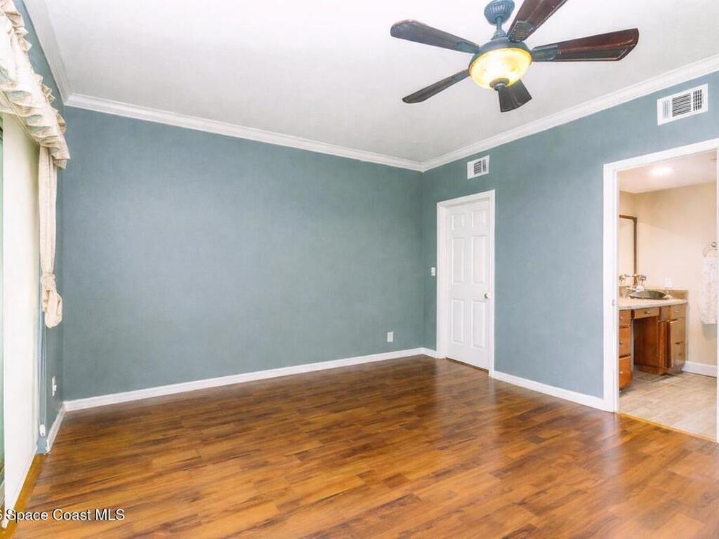 905 N Harbor City Boulevard, Melbourne, FL 32935