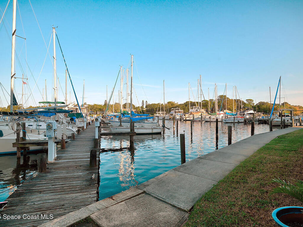 905 N Harbor City Boulevard, Melbourne, FL 32935