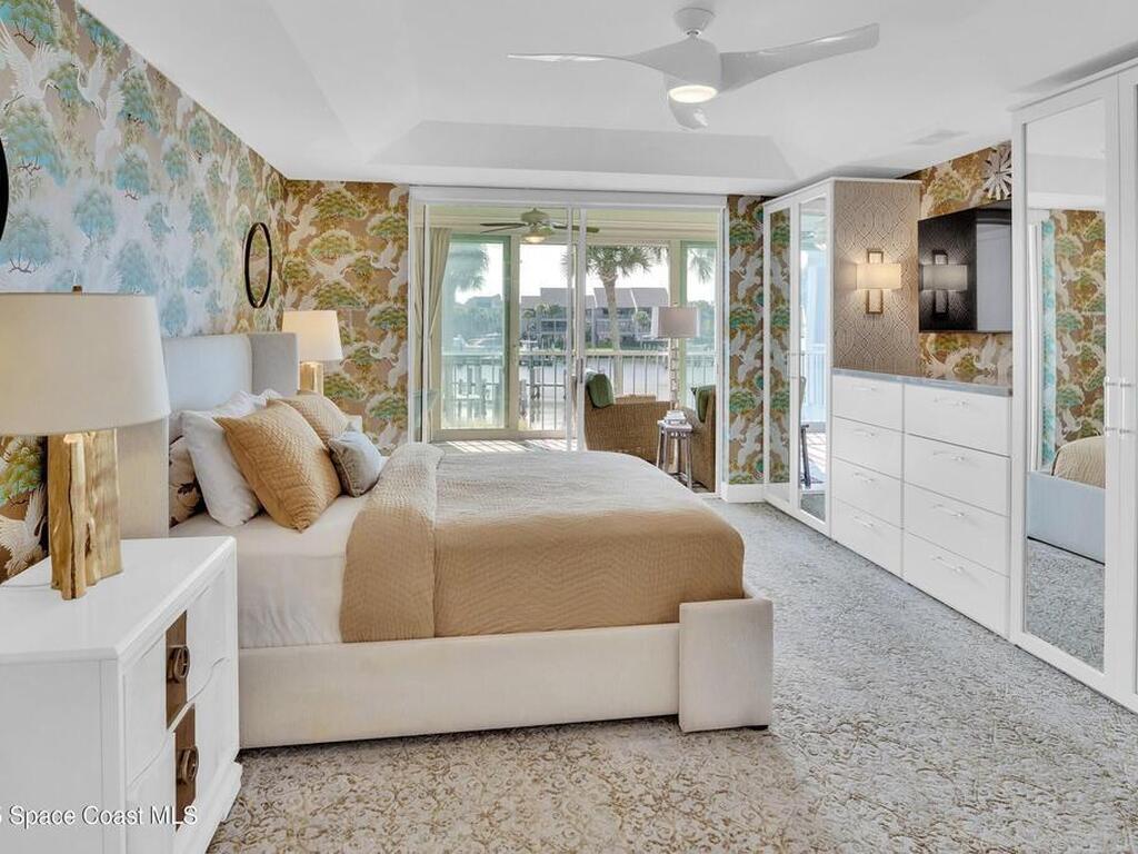 1903 Bay Road, Vero Beach, FL 32963