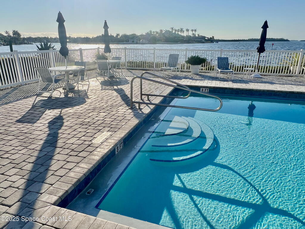 1903 Bay Road, Vero Beach, FL 32963