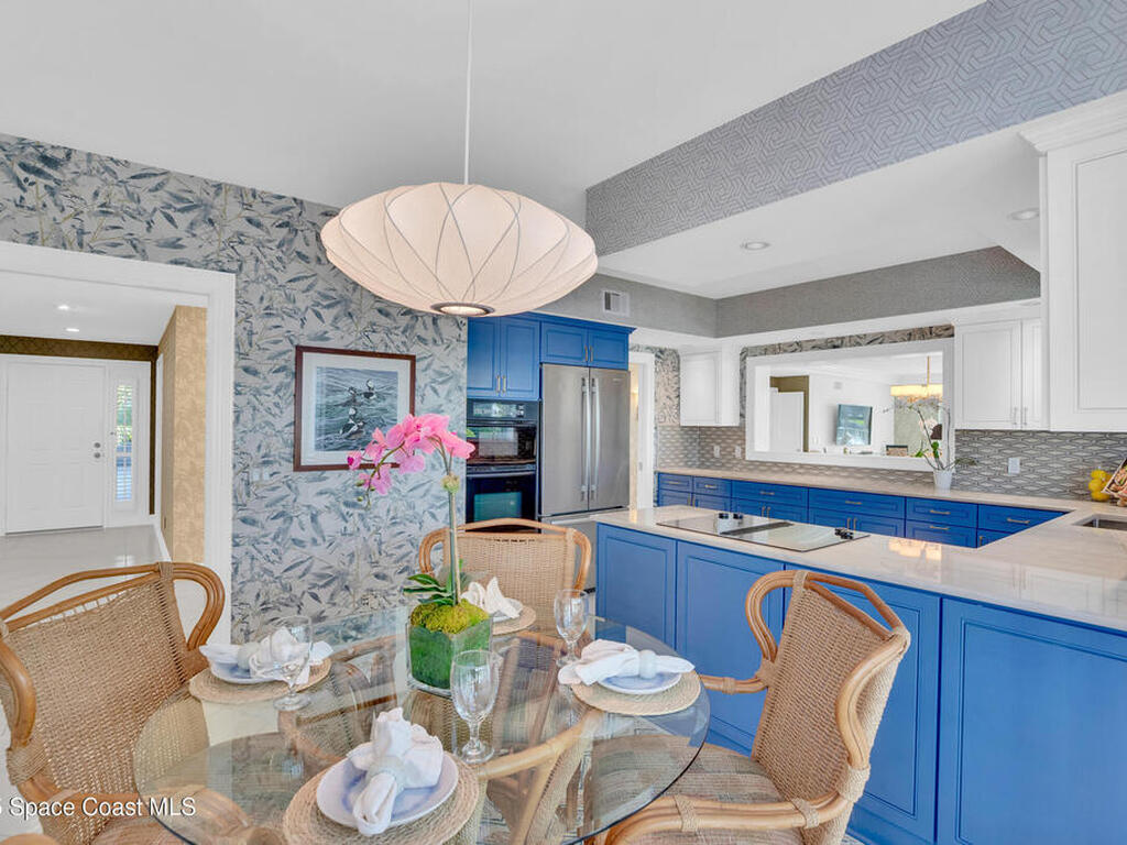 1903 Bay Road, Vero Beach, FL 32963