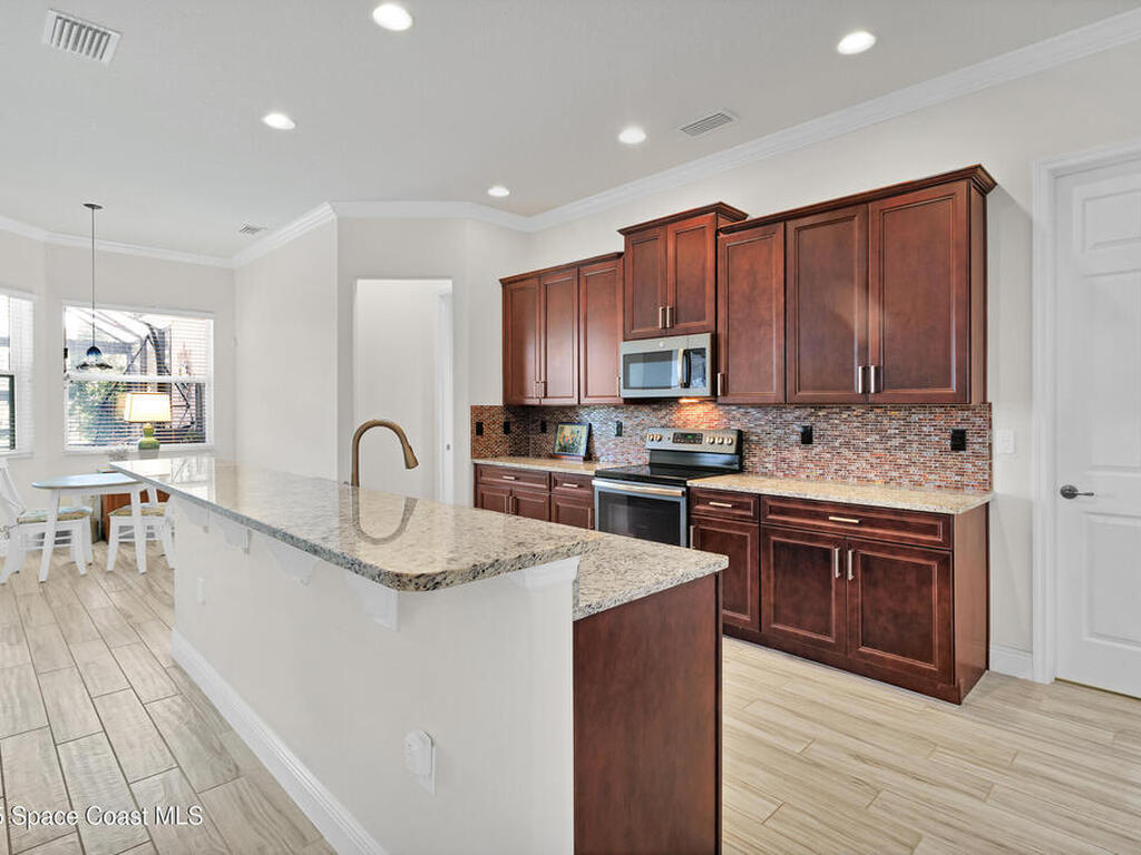 5935 Summersweet Lane, Vero Beach, FL 32967