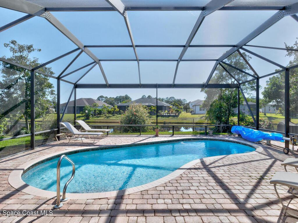 5935 Summersweet Lane, Vero Beach, FL 32967