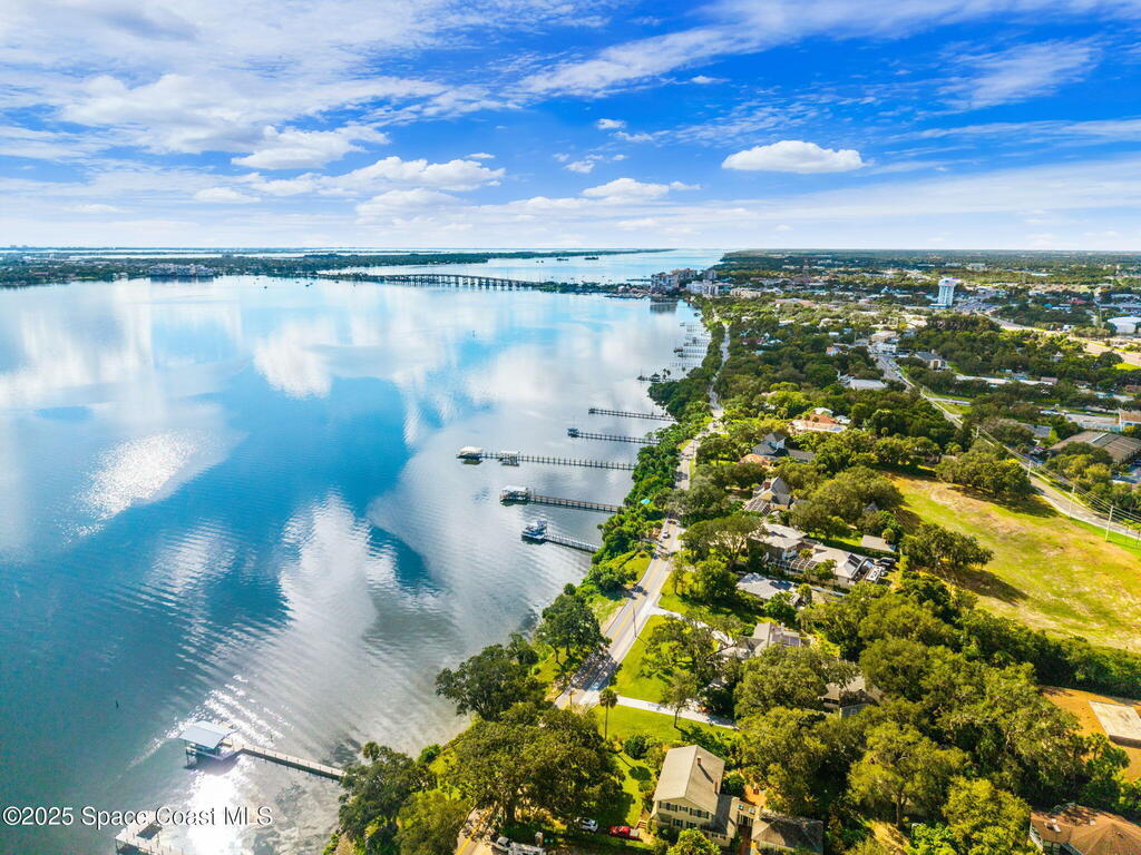 875 N Indian River Drive, Cocoa, FL 32922