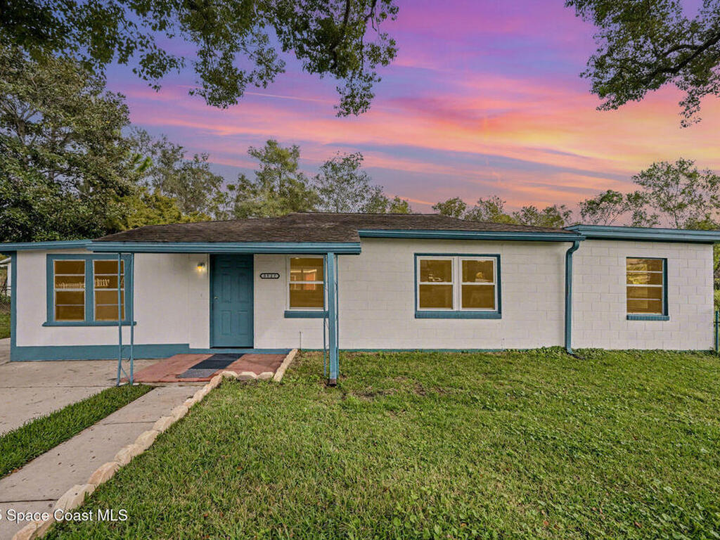 3527 Old Dixie Highway, Mims, FL 32754