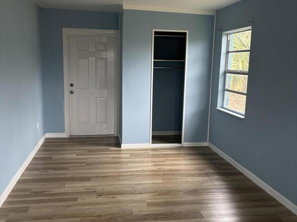 3527 Old Dixie Highway, Mims, FL 32754