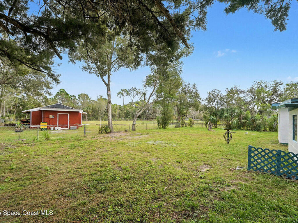 3527 Old Dixie Highway, Mims, FL 32754