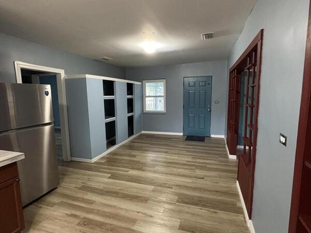 3527 Old Dixie Highway, Mims, FL 32754