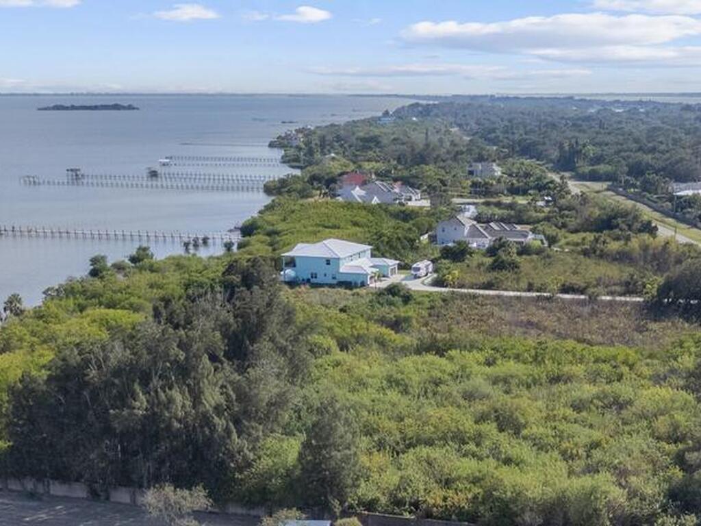 3660 S Courtenay Parkway, Merritt Island, FL 32952