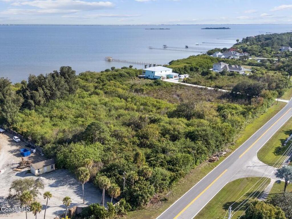 3660 S Courtenay Parkway, Merritt Island, FL 32952