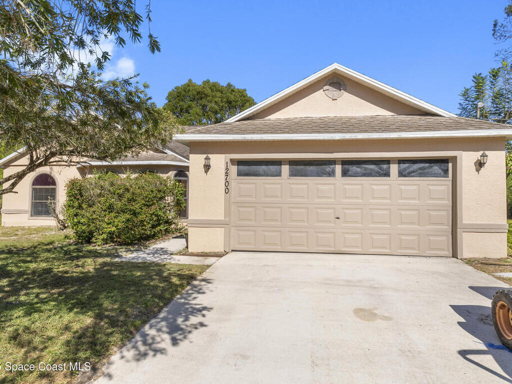 12700 81st Street, Fellsmere, FL 32948
